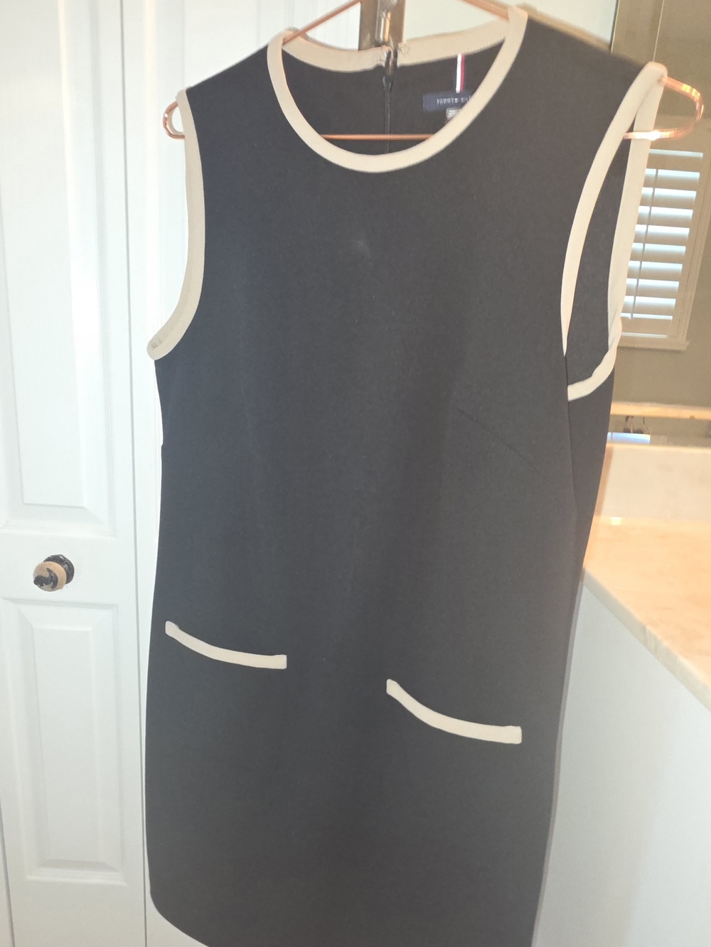 Tommy Hilfiger Black Sleeveless Shift Dress with Cream Trim